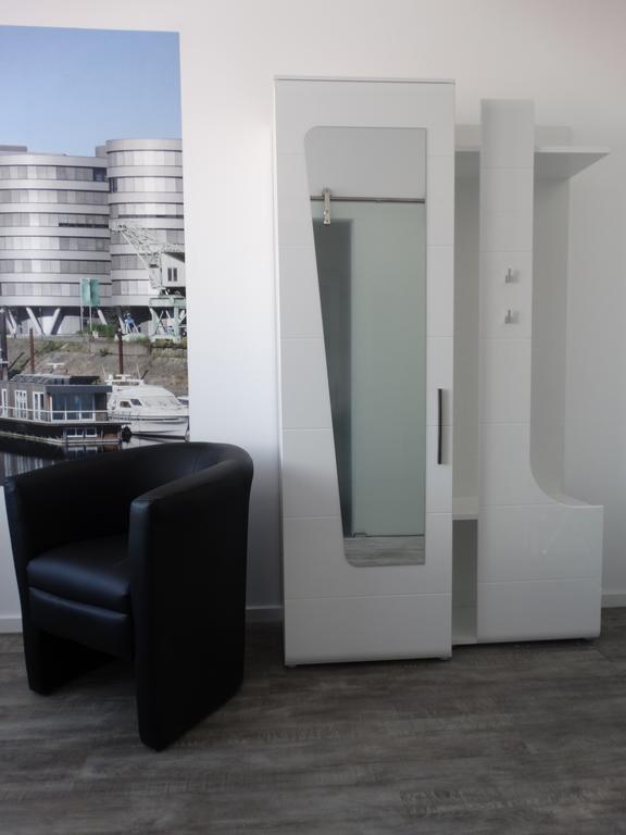 Hotel Stay Ессен Екстер'єр фото