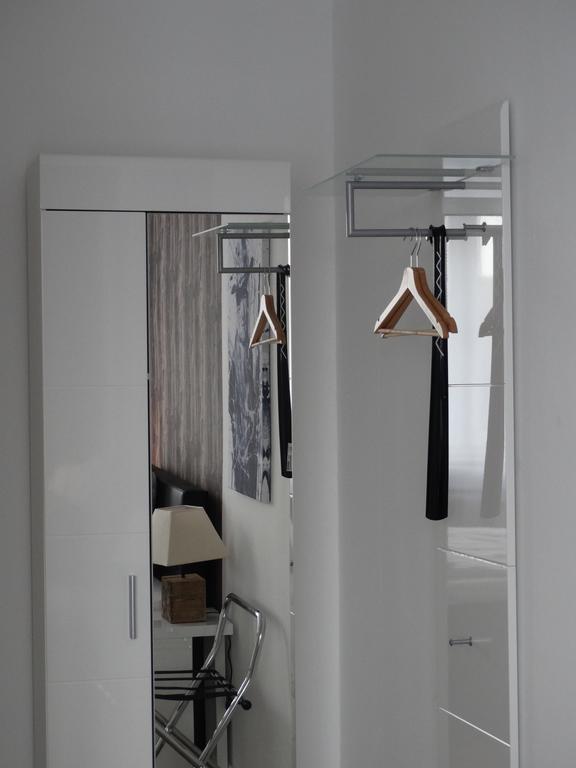 Hotel Stay Ессен Екстер'єр фото